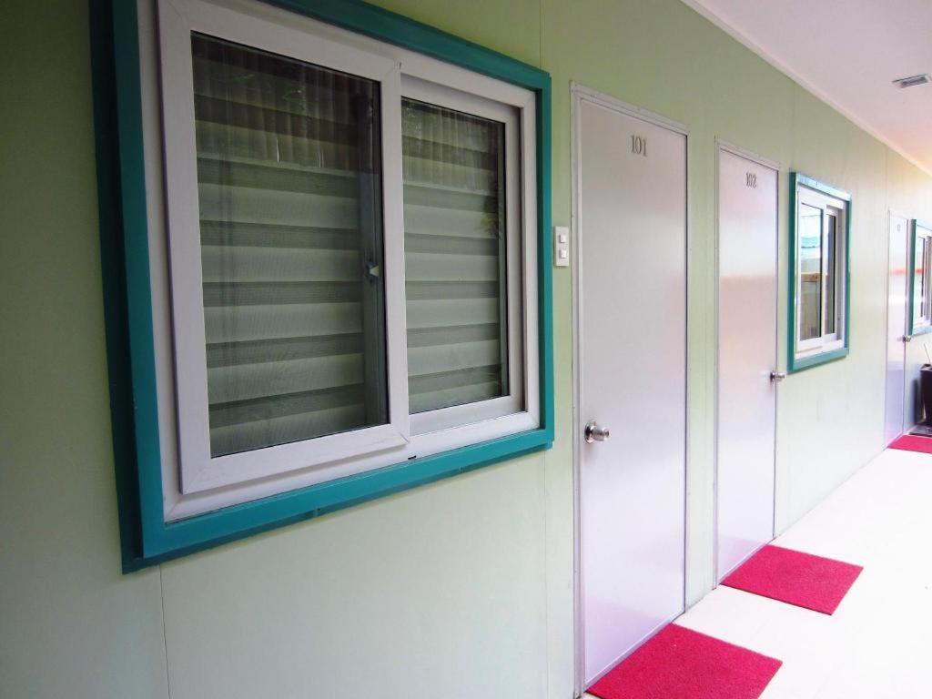 Shore Time Hotel - Annex Balabag  Exterior foto